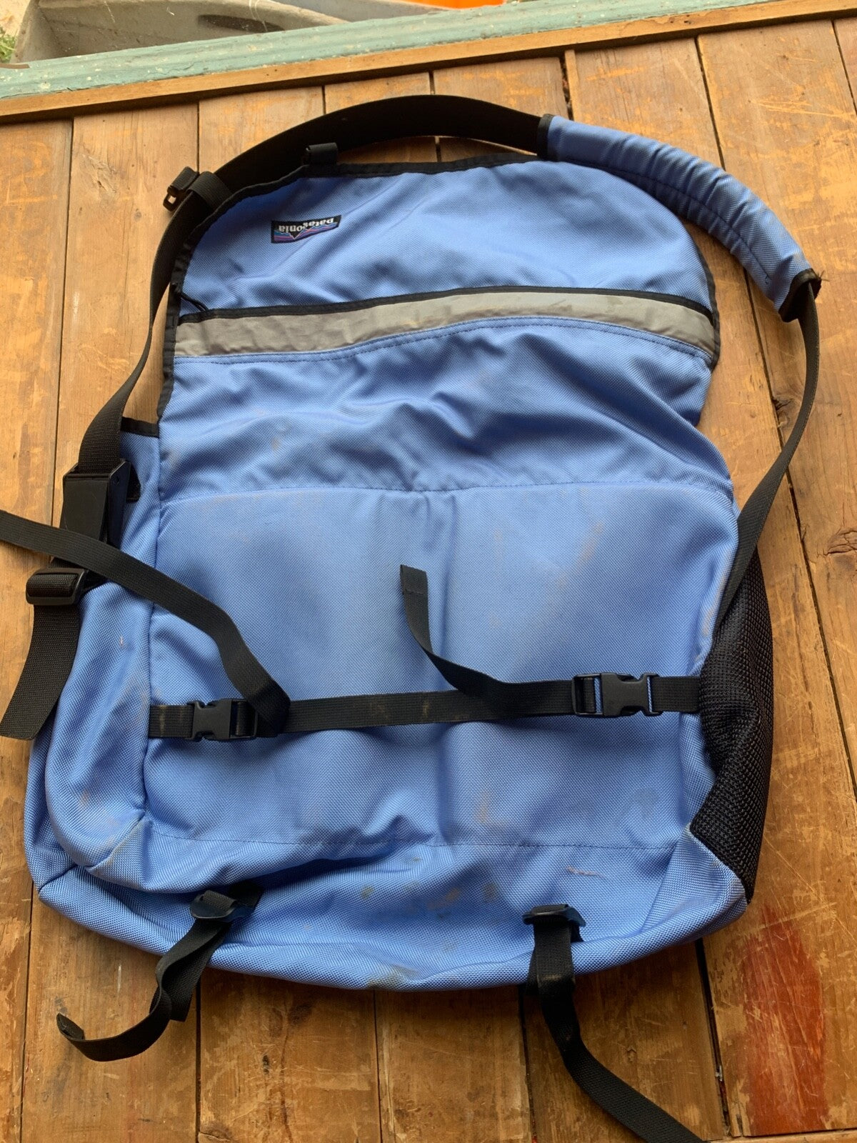 Vintage 90s Large Blue Vintage Patagonia Cross Body Shoulder Messenger Bag