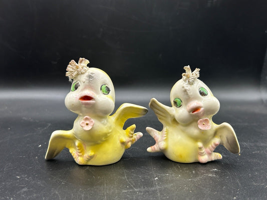 VTG Baby Birds Chicks Anthropomorphic Salt & Pepper Shakers JAPAN