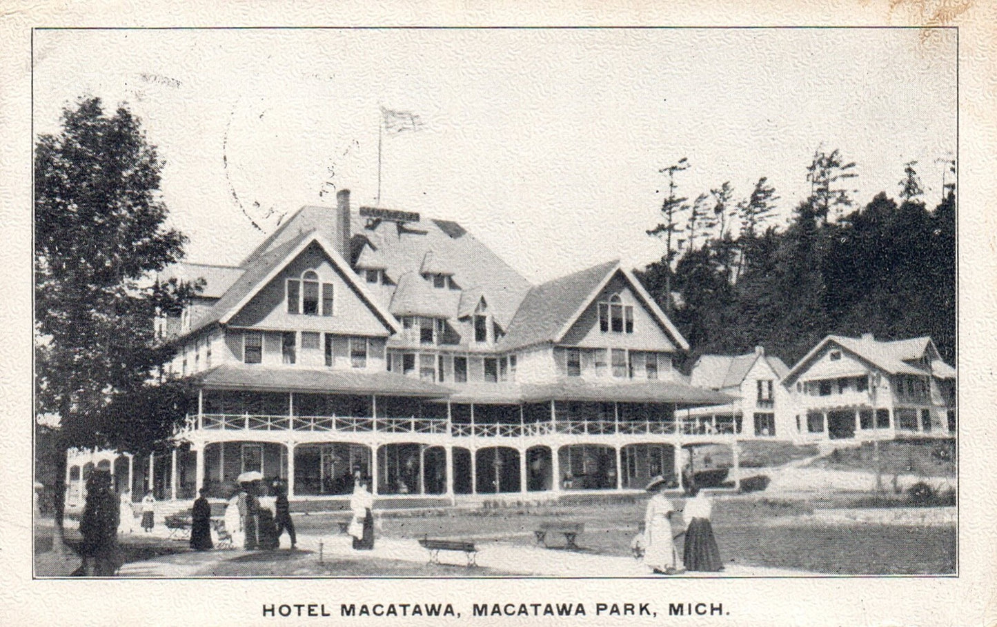 People on Lawn at Hotel Macatawa in Macatawa Park Mich Michigan Postcard