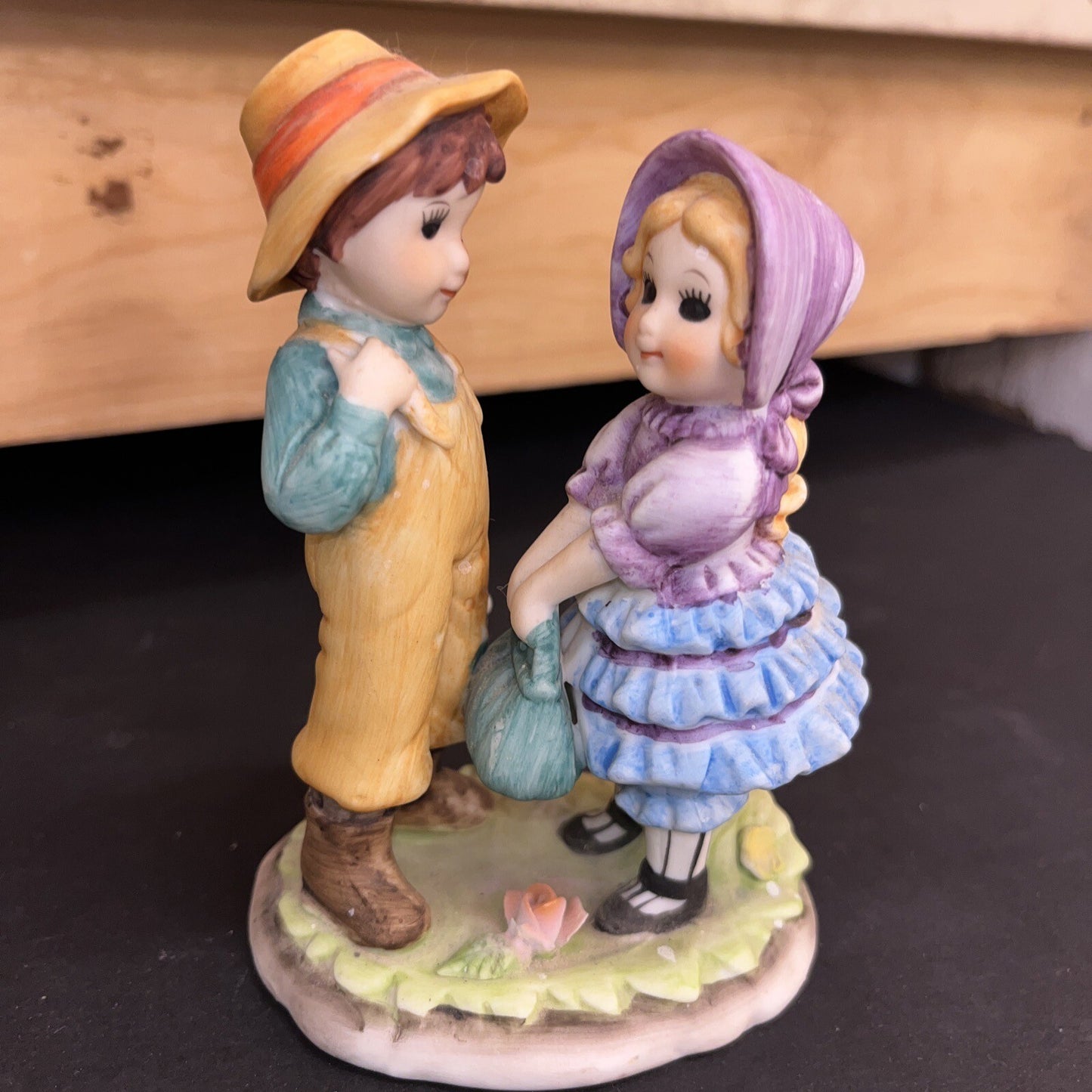 Lefton Boy And Girl Figurine Vintage Great Condition