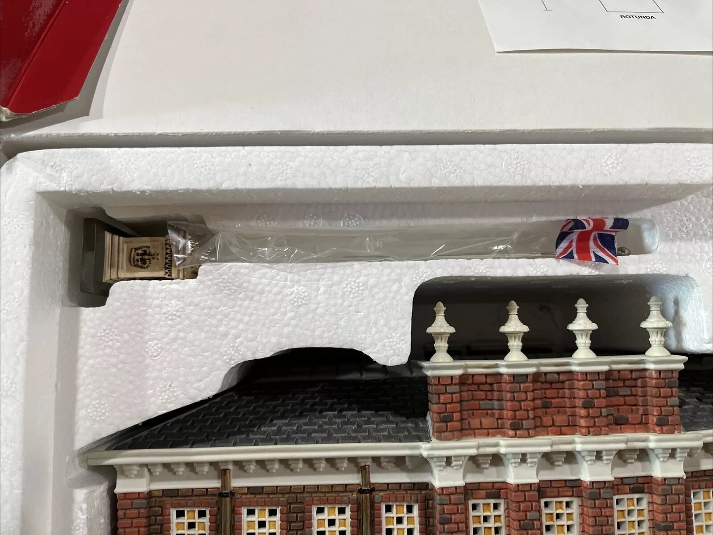 NEW Department Dept 56 Kensington Palace Dickens Village Series 58309 1998