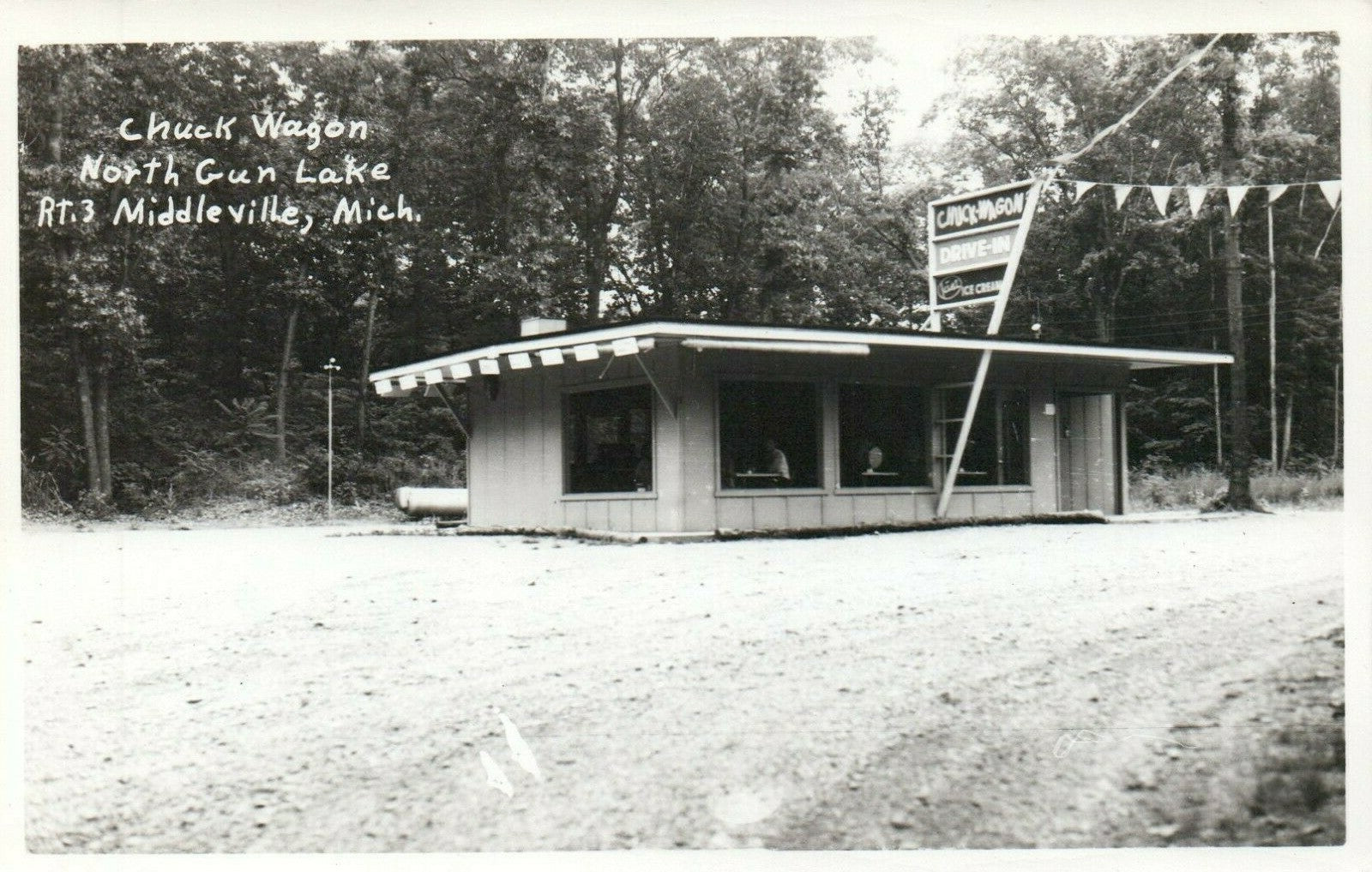 1960 Real photo Gun Lake Middleville Chuck Wagon Drive Inn MI Michigan Postcard