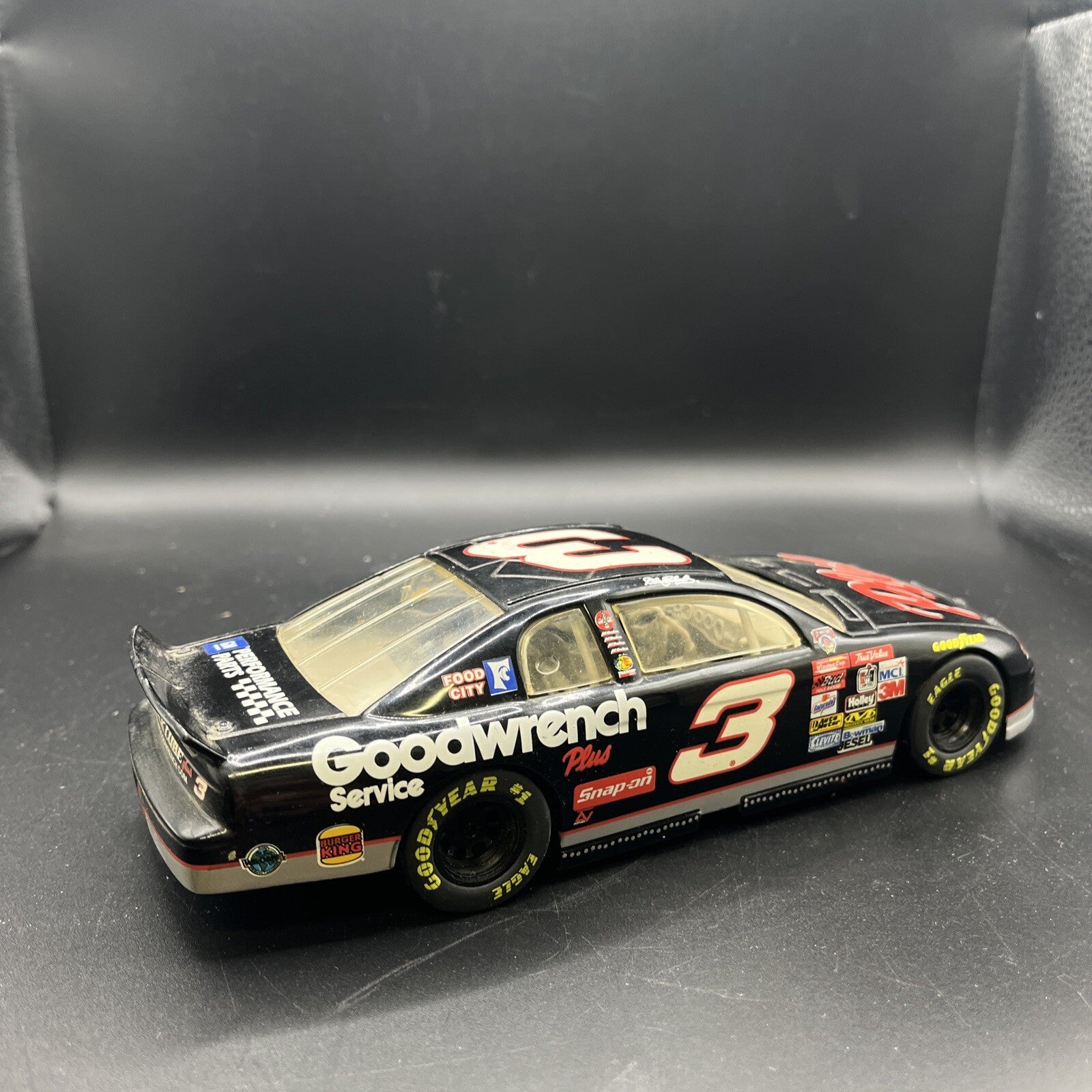 Dale Earnhardt Sr #3 GM Goodwrench 1:32 scale die cast 