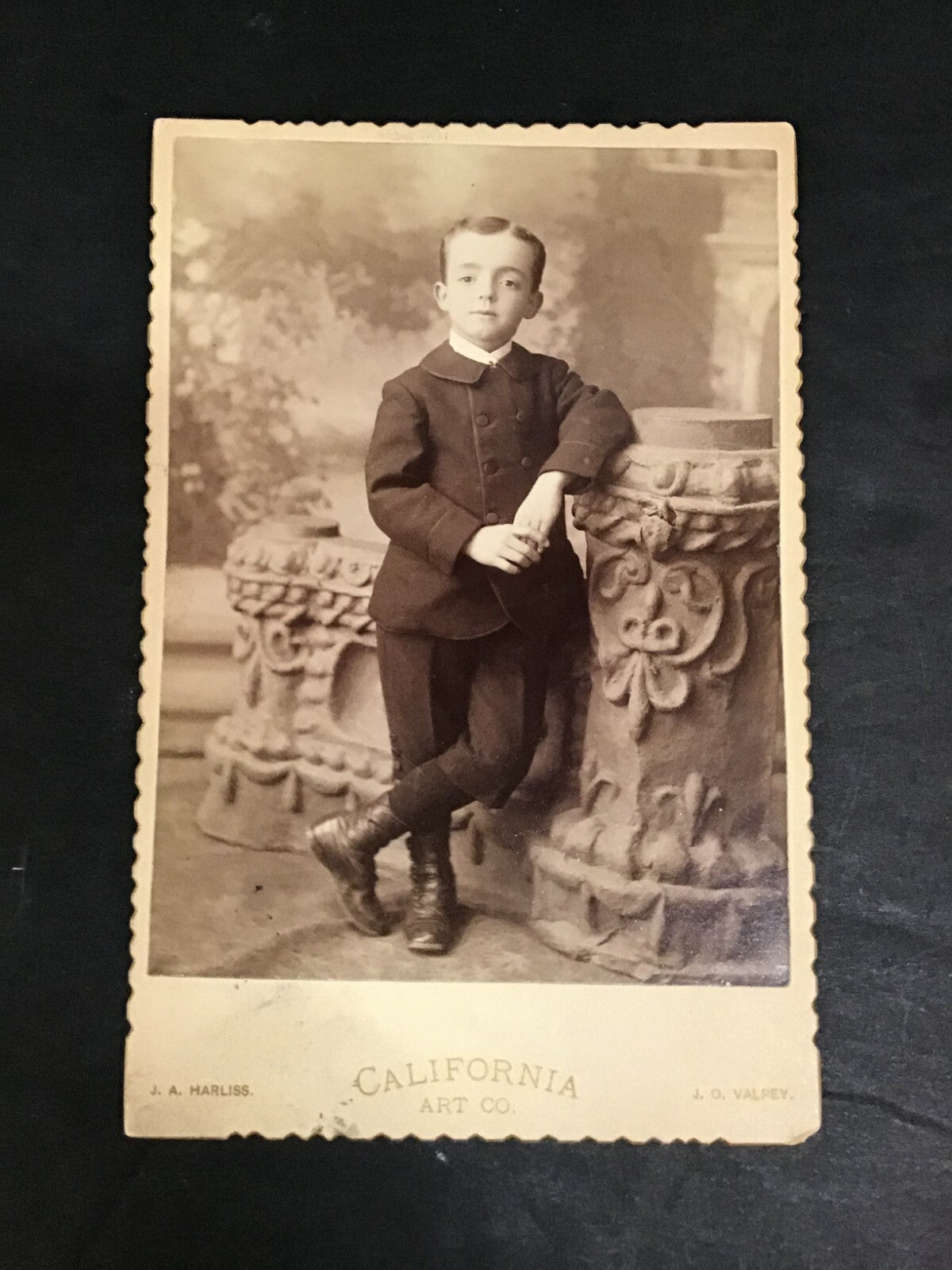 Real Photo Cabinet Card Little Person Young Man Child Suit California Art Co 