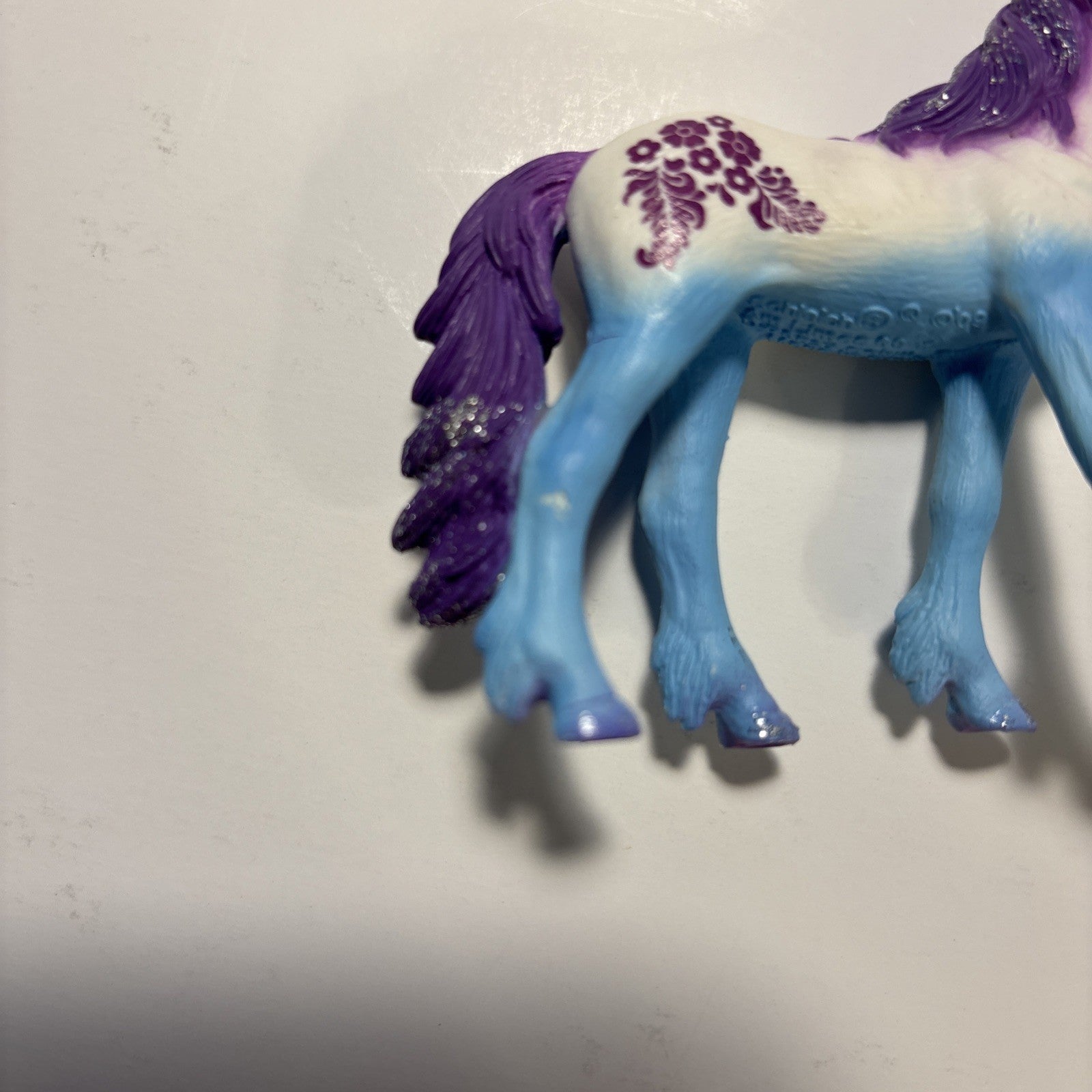 2009 Schleich Bayala Blue White Purple Mane & Tail Unicorn Foal Toy Retired