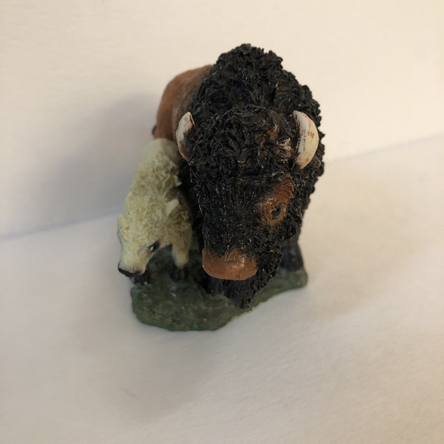 American Bison Buffalo Figurine With White Calf Statue Shelf Decor Western