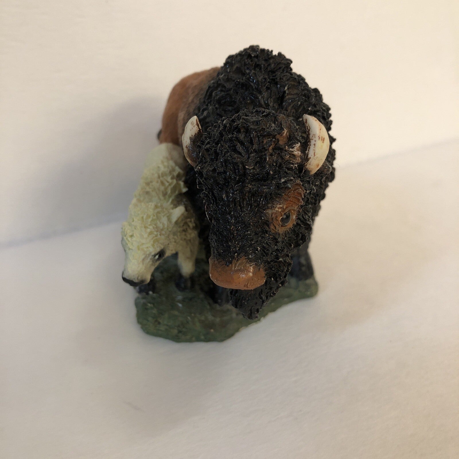 American Bison Buffalo Figurine With White Calf Statue Shelf Decor Western