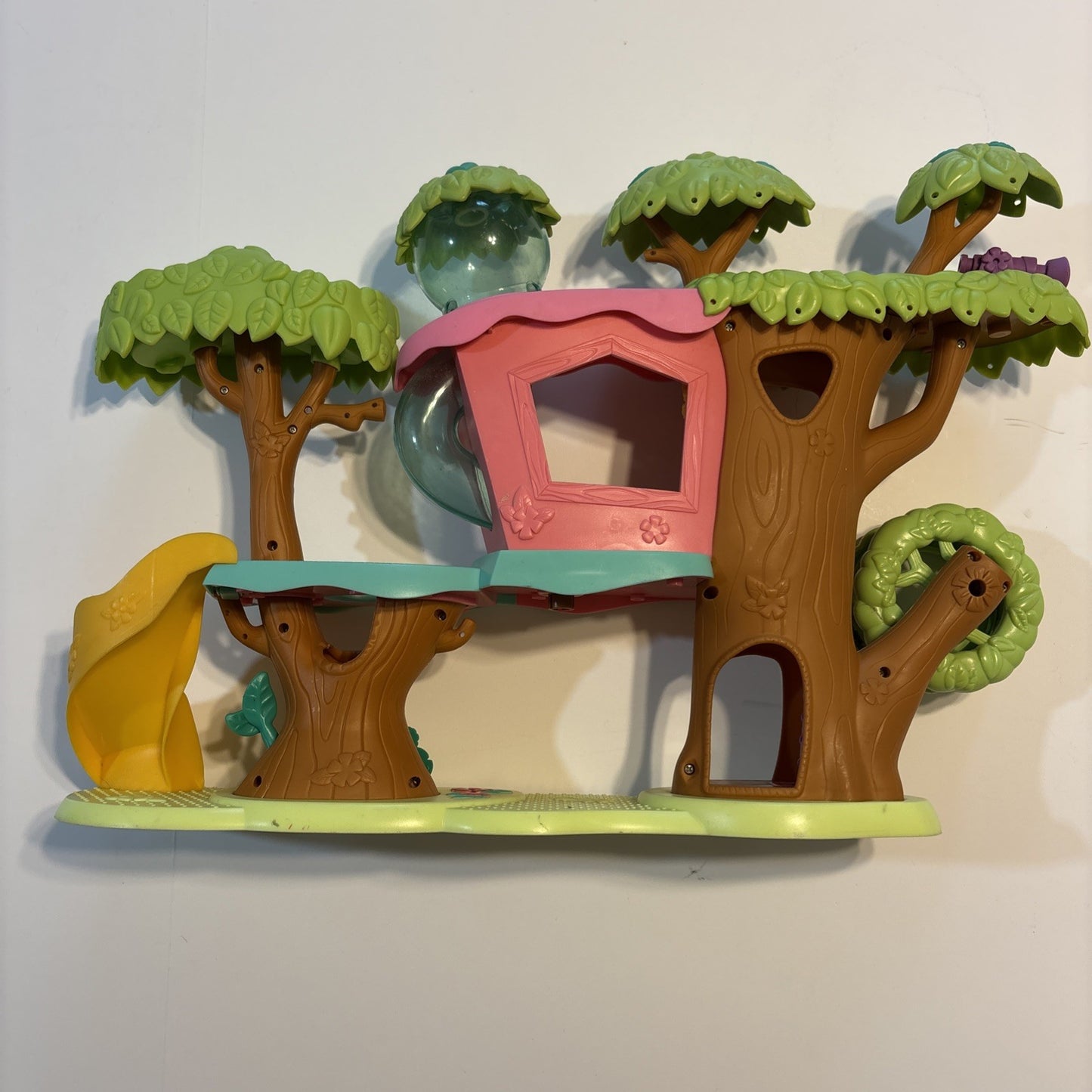 Littlest Pet Shop LPS Magic Motion Tree House Incomplete Pre-Owned