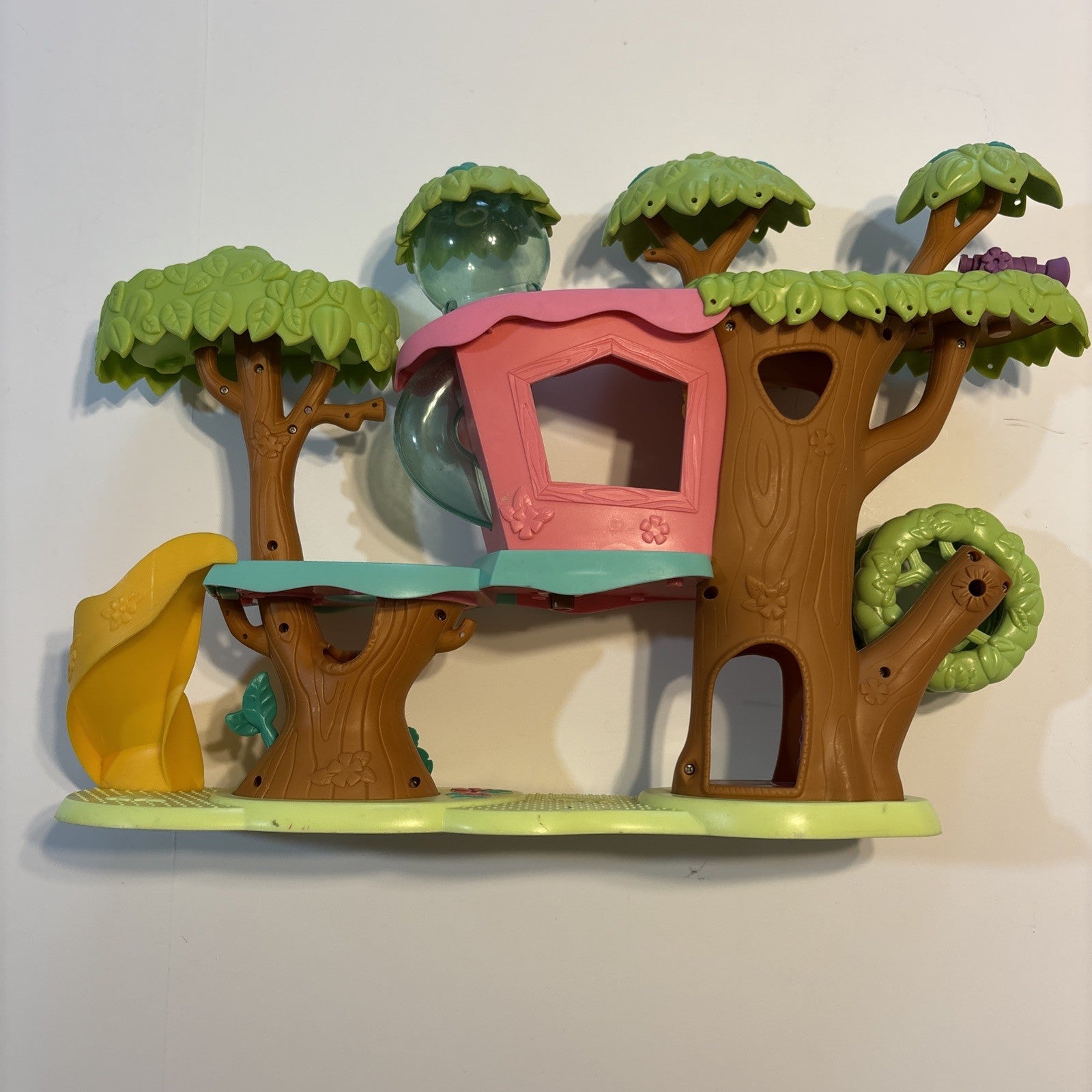 Littlest Pet Shop LPS Magic Motion Tree House Incomplete Pre-Owned