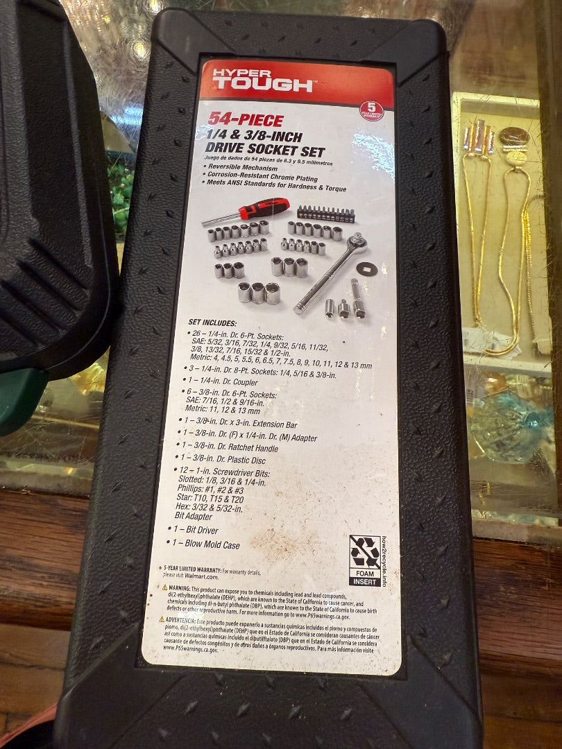 Hyper Tough ratchet set