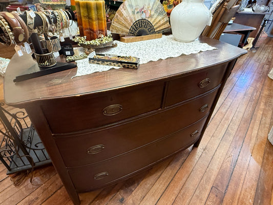 Short dresser
