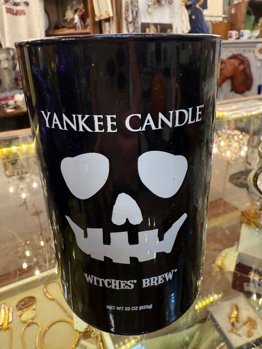 Yankee Witches Brew candle