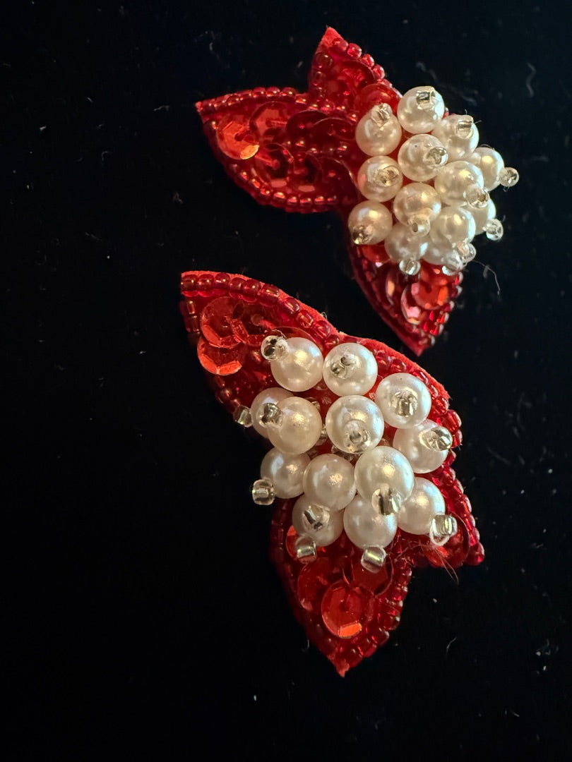 AVON Red Sequin Christmas Earrings