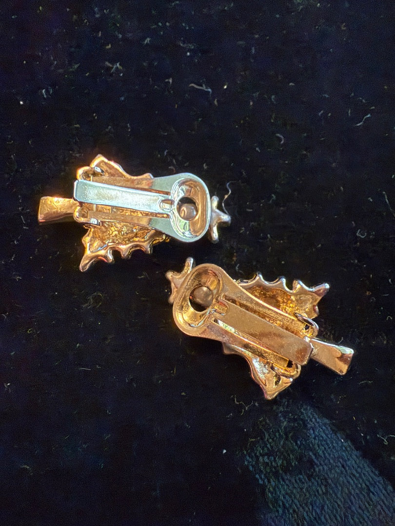 AVON Christmas Tree Clip Earrings