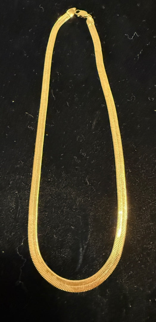 16" Gold Herringbone Necklace