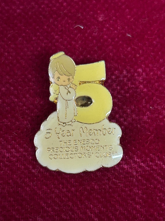 Precious Moments Pin 84