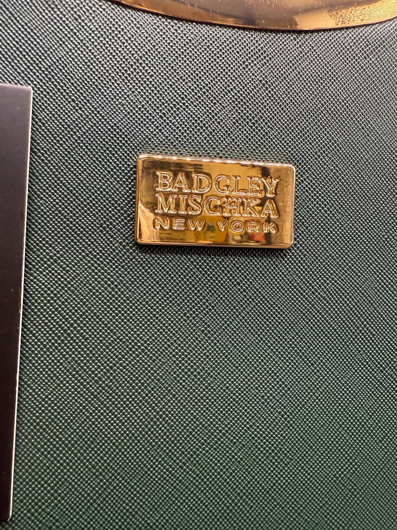 NWT Bartley Mischka Purse green