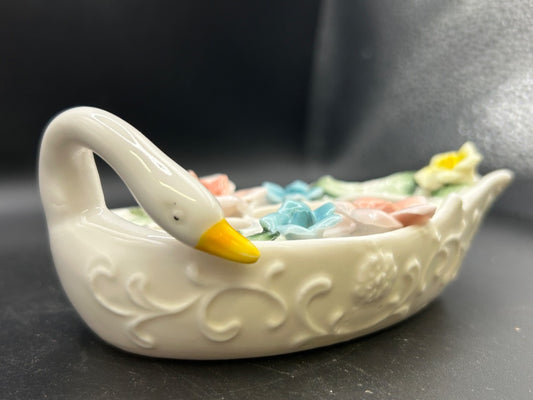 VTG Swan Lipstick Holder