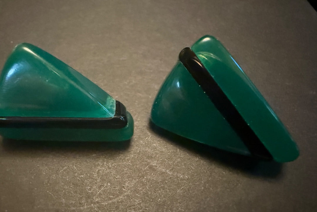 80’s Art Deco Green Clip Earrings