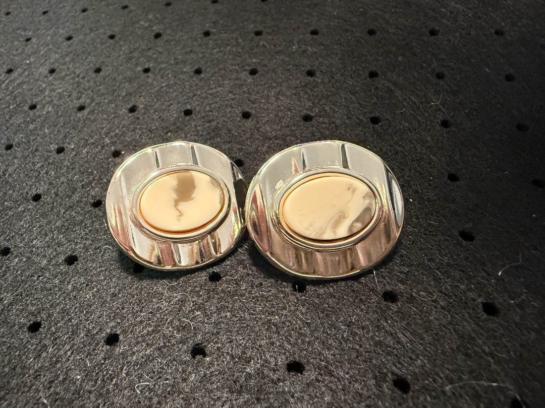 Avon silver cream Clip earrings