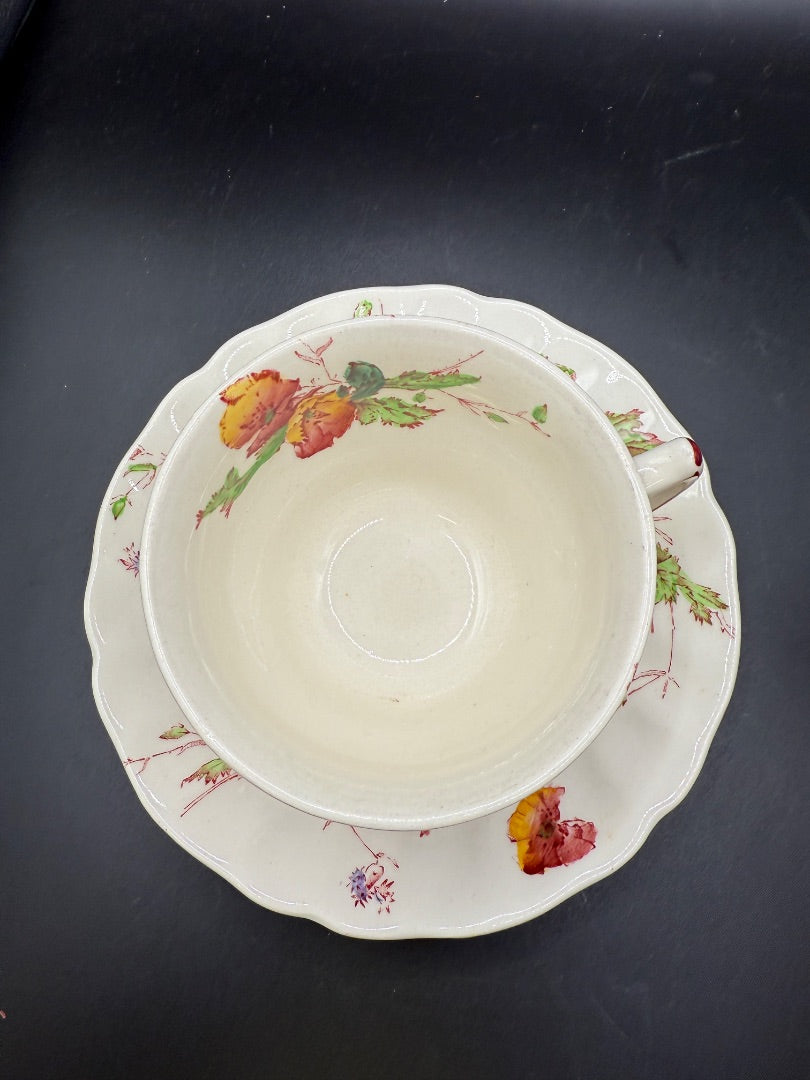 1 Vintage Royal Doulton Sherborne Flat Cup and Saucer Set D5915