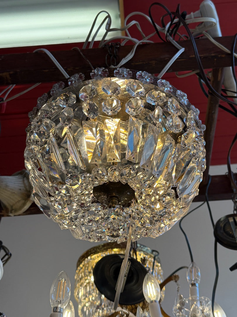 3 light flush mount Chandelier