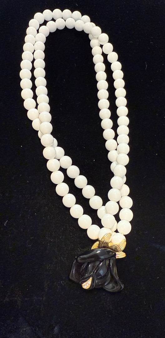KJL Kenneth J Lane Avon Black Rose white Necklace