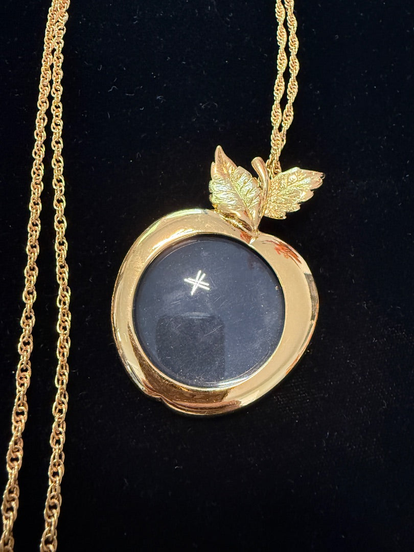 1992 Apple Magnifying glass pendant Necklace