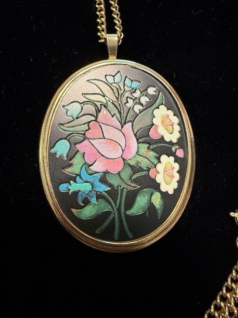 1974 vintage Avon Florentine Mosiac Necklace