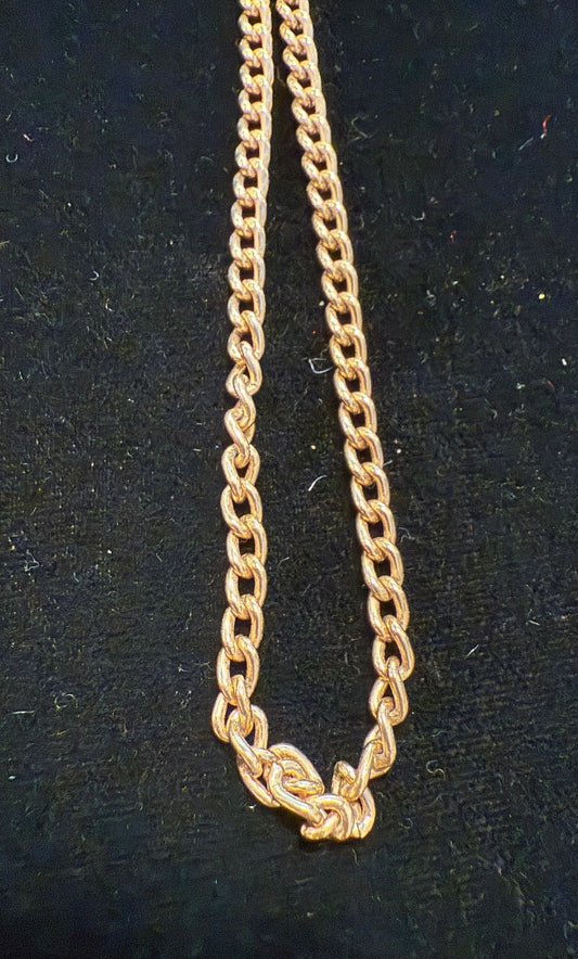 Gold Tone chain necklace