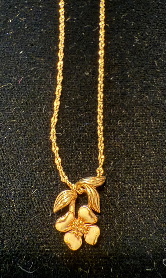 Avon Gold tone Flower Necklace