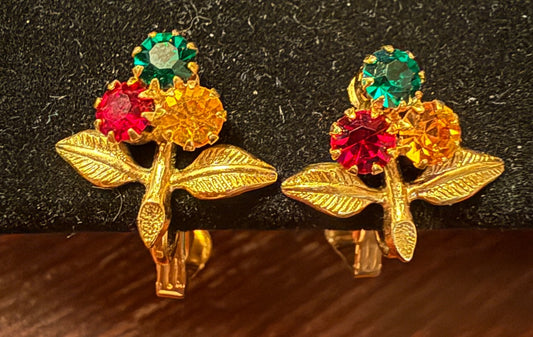 Avon Christmas FlowerClip Earrings