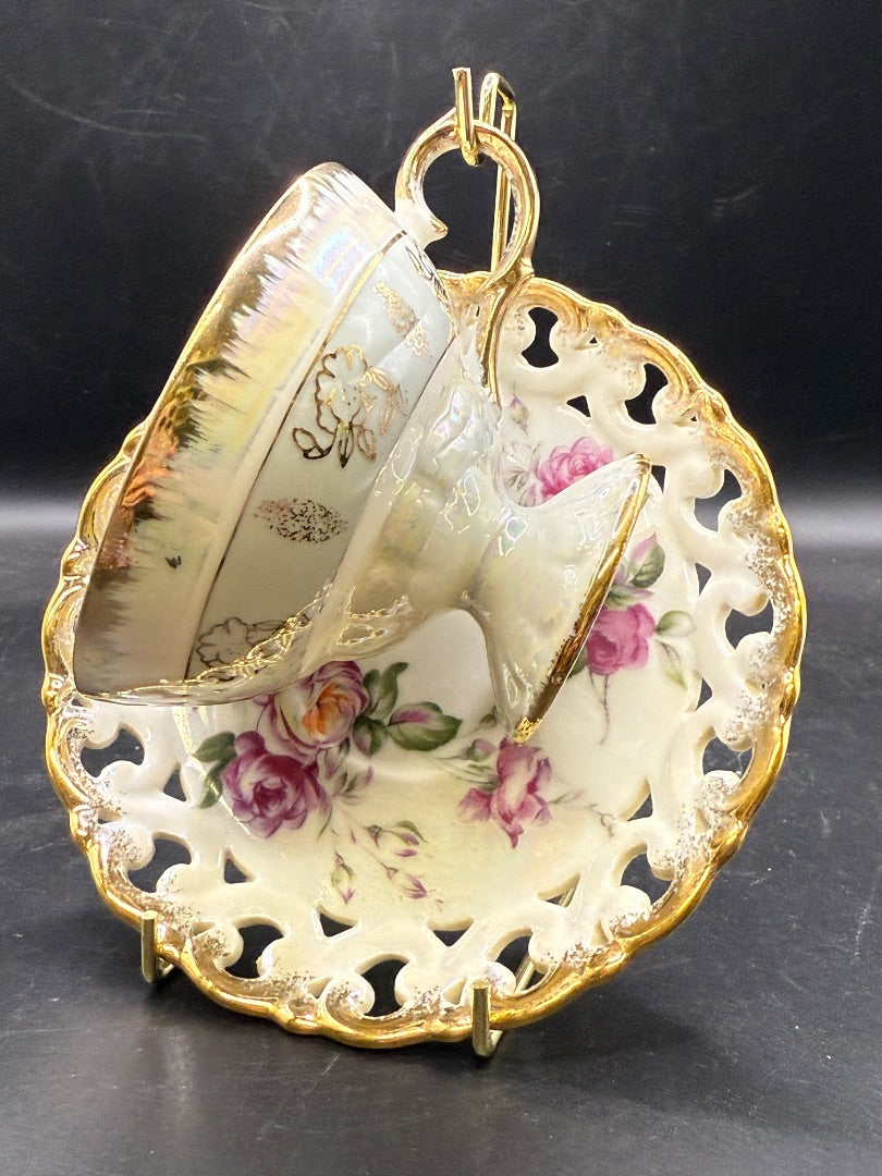 Teacup - Married as is