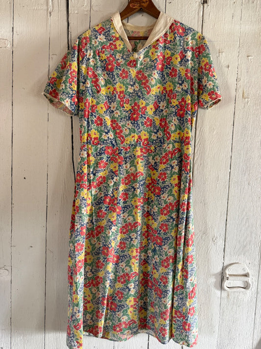 Vintage 30s farm dress