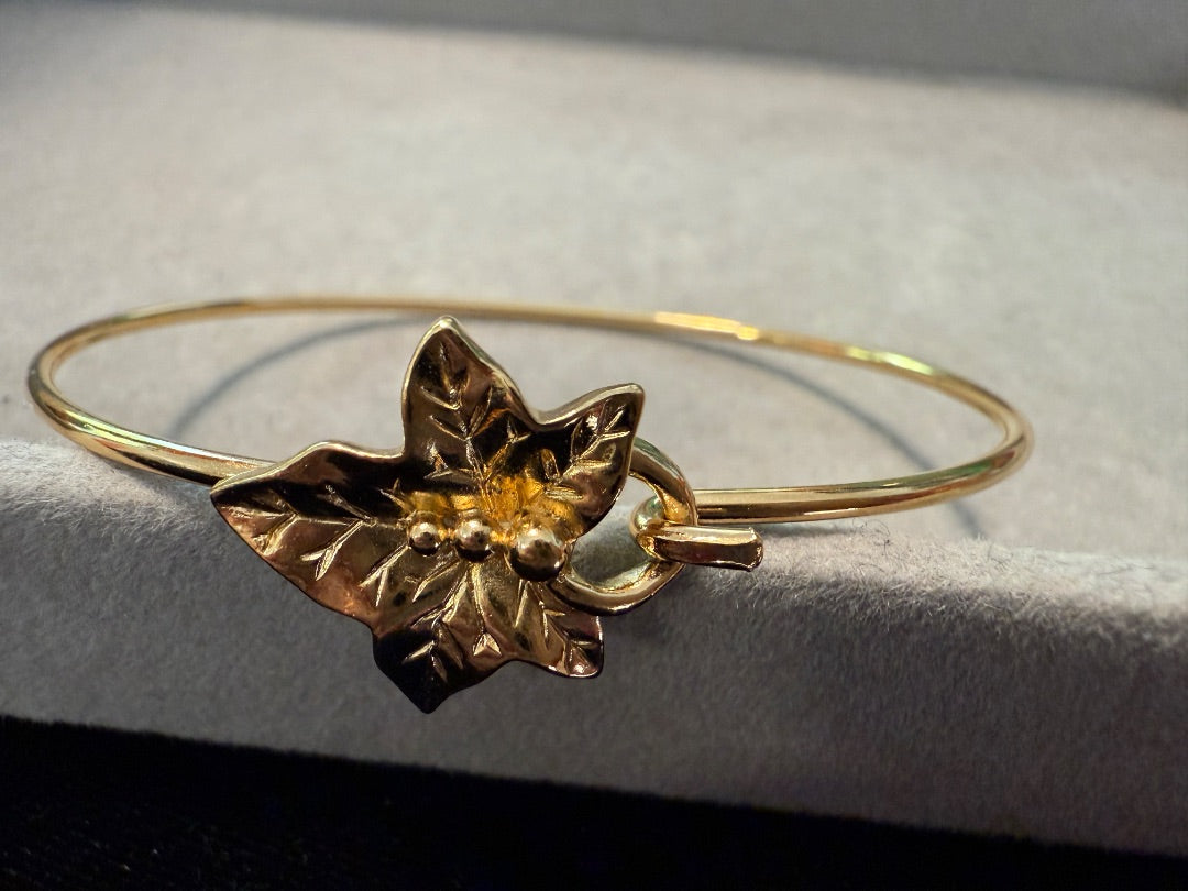 Leaf bracelet gold tone bangle
