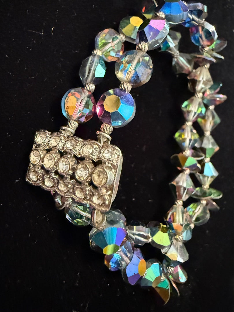 Avon Aurora Borealis Amethyst Blues Bracelet