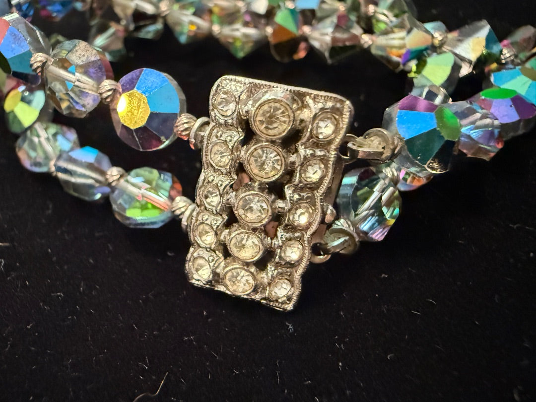 Avon Aurora Borealis Amethyst Blues Bracelet