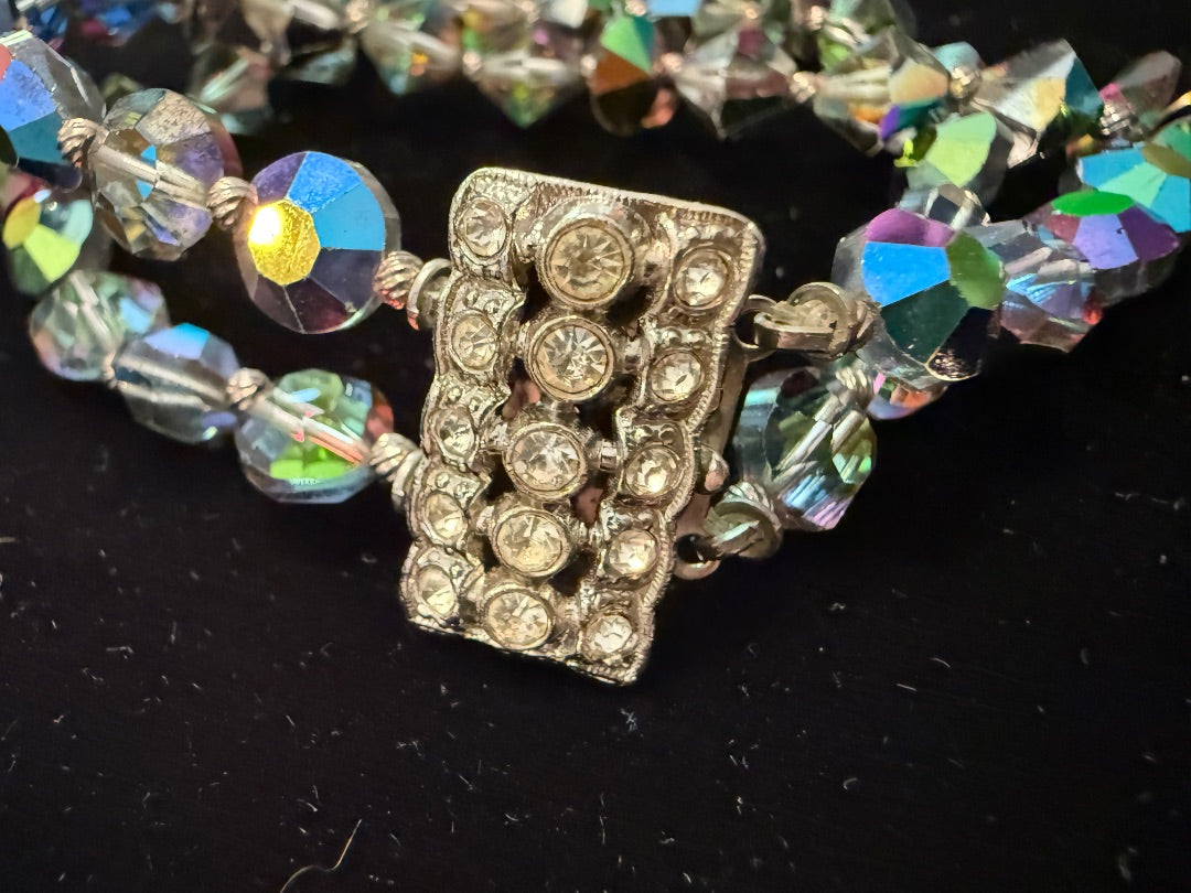 Avon Aurora Borealis Amethyst Blues Bracelet