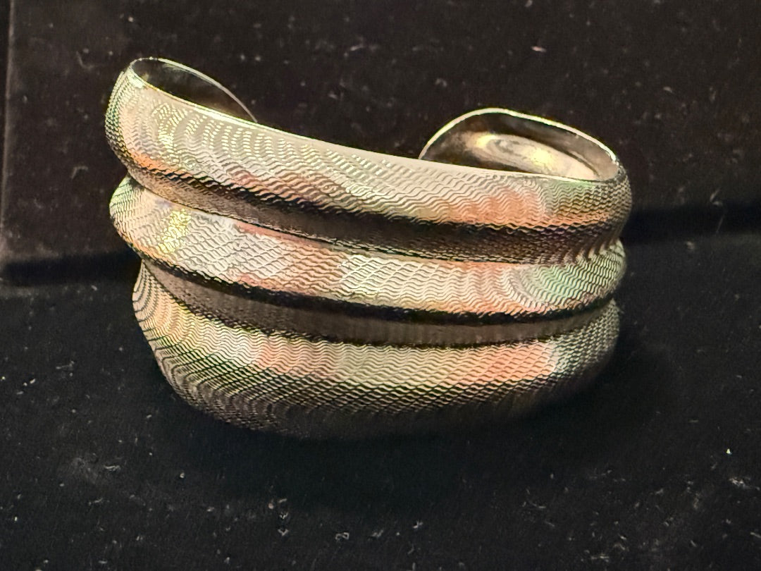 Avon  Wavy Cuff Wide Silver Toned Bracelet
