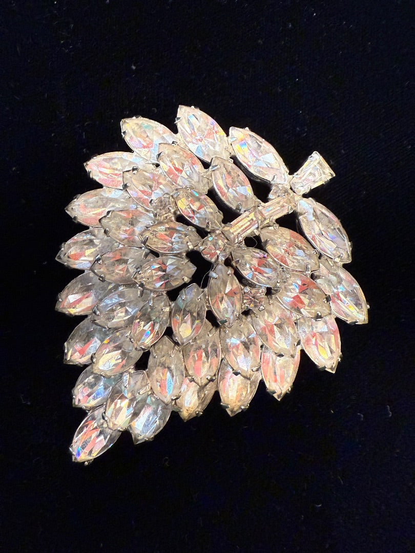 Vintage Lg Rhinestone Brooch