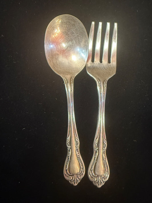Child’s silverware set
