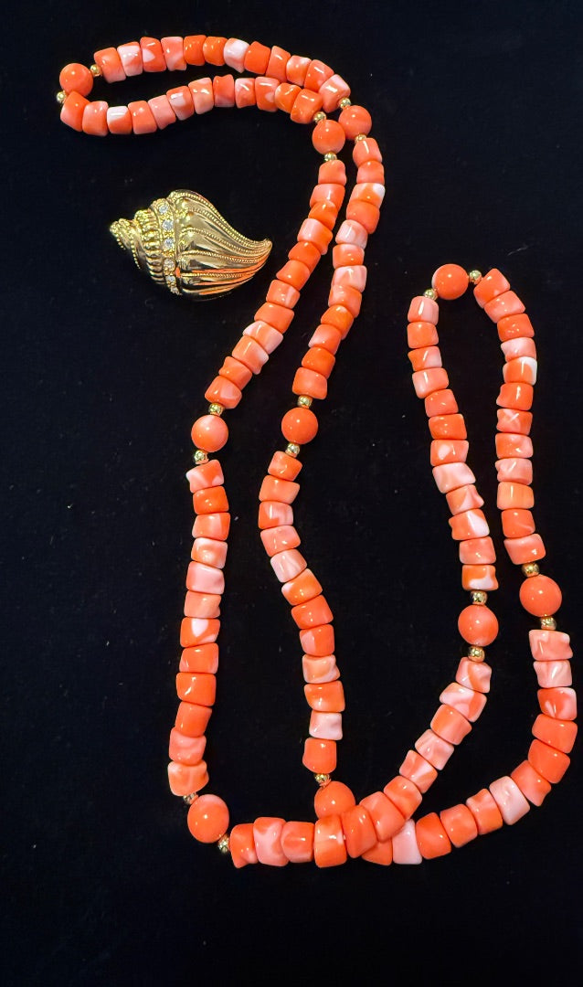 Signed Kenneth Jay Lane KJL Undersea Collection Coral Shell Beaded Necklace