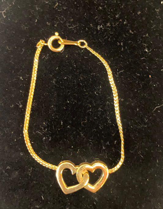 Vintage Avon Heart Bracelet Gold Tone