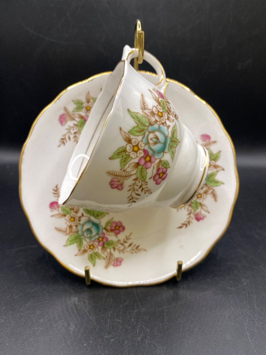 Tea cup & saucer