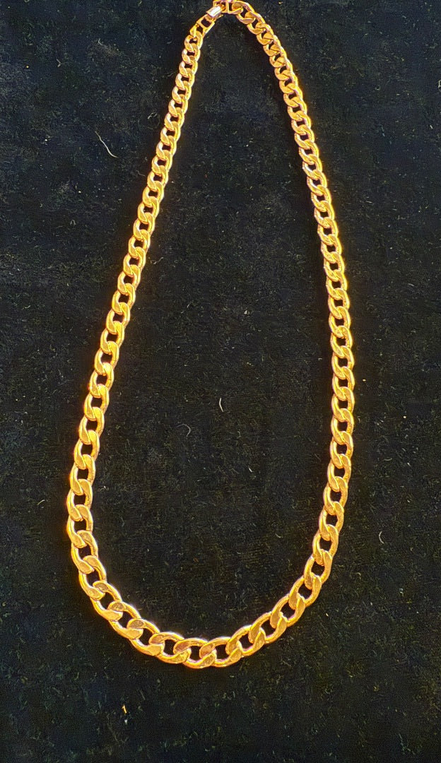 Avon Chain Link Gold Tone