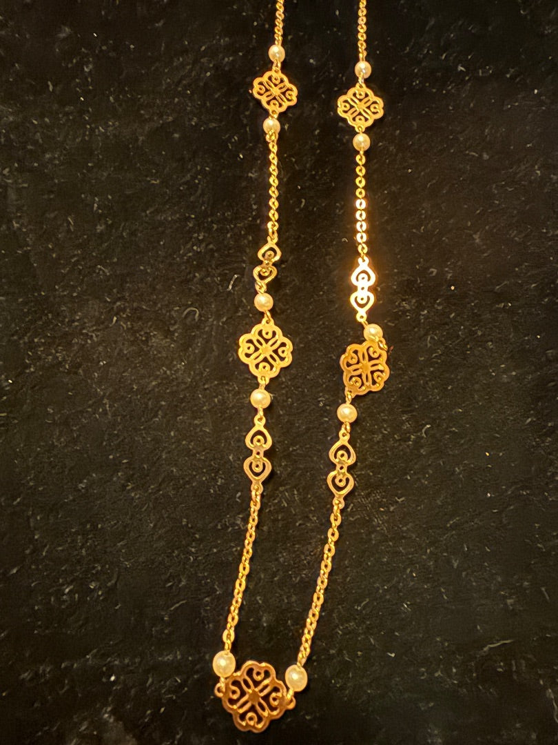 1990's Gold tone Filigree 32" Avon Necklace