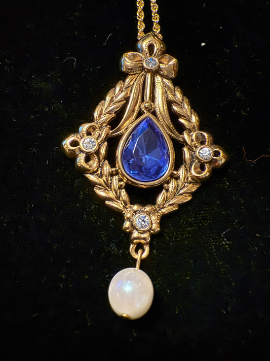 Blue Pendant Gold Toned Avon Necklace