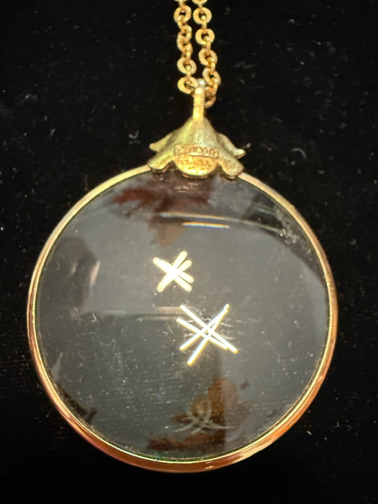 1976 Avon Magnifying Glass Necklace