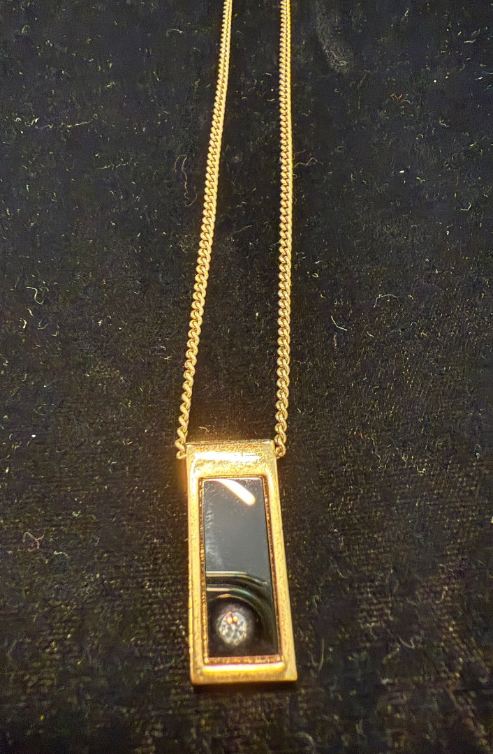 1970's Onyx Gold Tone Necklace