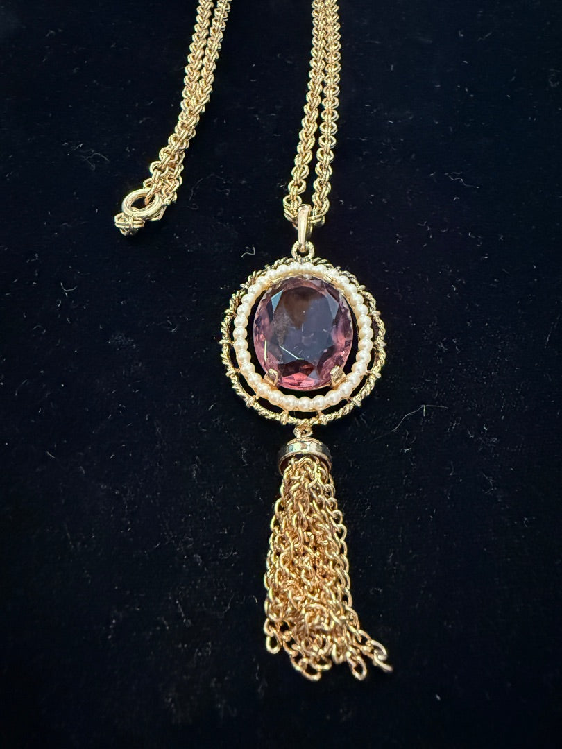 1972 Amethyst Glass Tassels Necklace